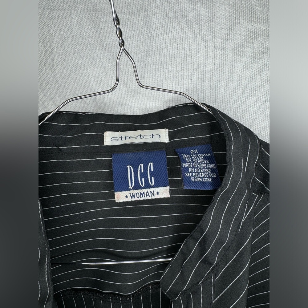 DCC women, stretch button up long sleeve